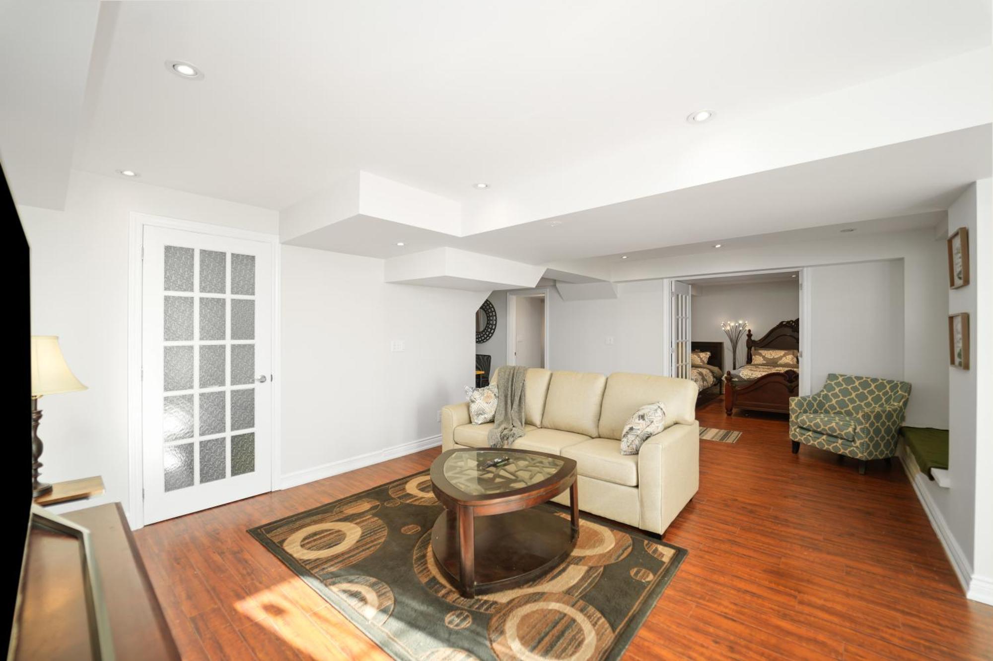 Cozy Lovely Ravine Facing Suite. Mississauga Bagian luar foto