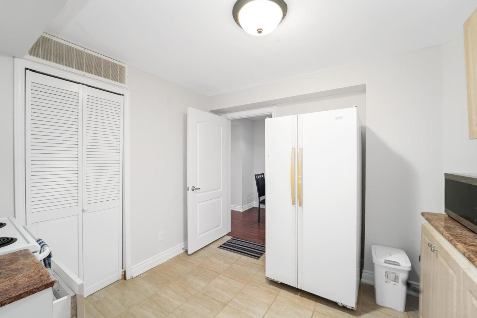 Cozy Lovely Ravine Facing Suite. Mississauga Bagian luar foto