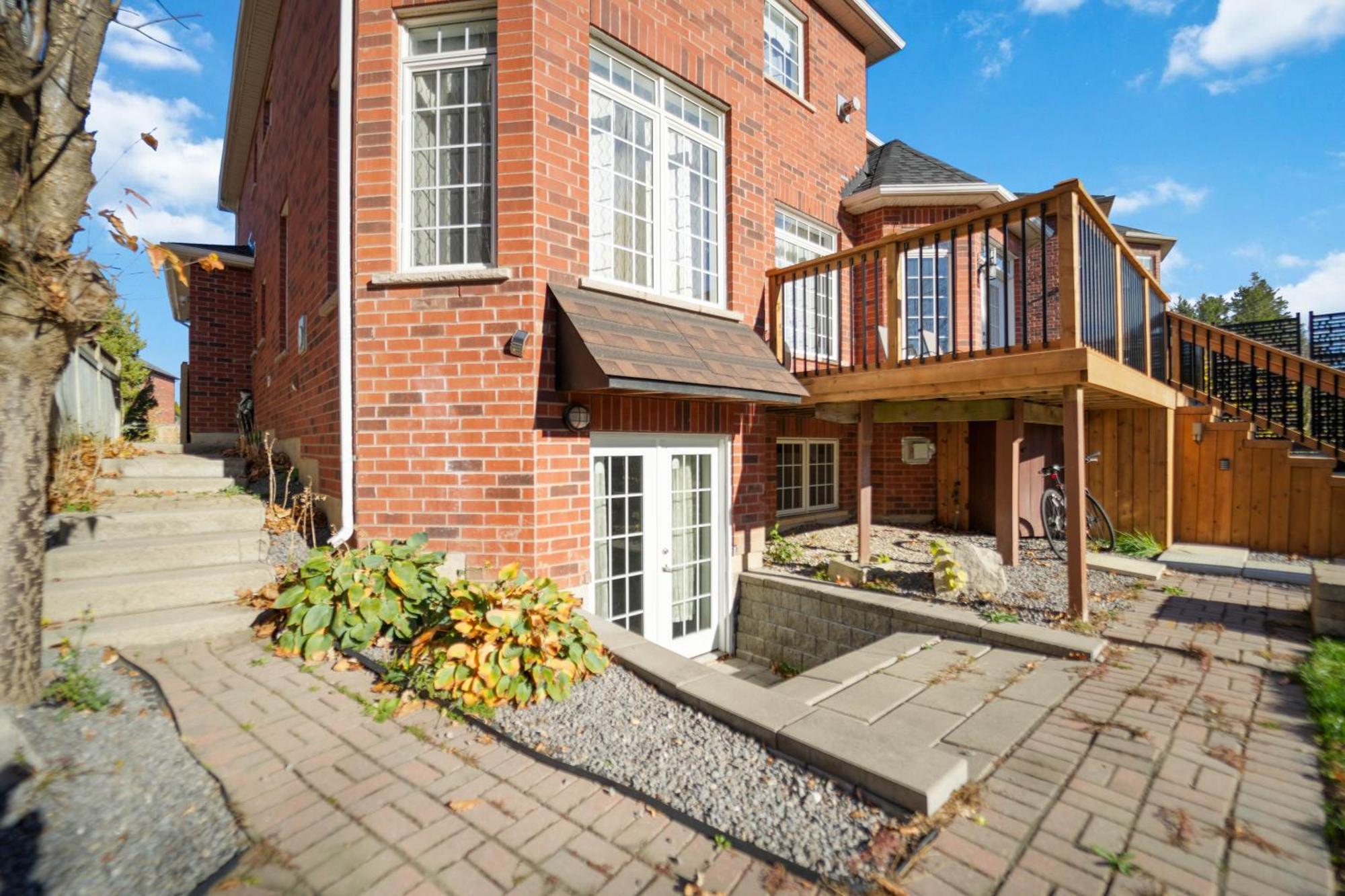 Cozy Lovely Ravine Facing Suite. Mississauga Bagian luar foto