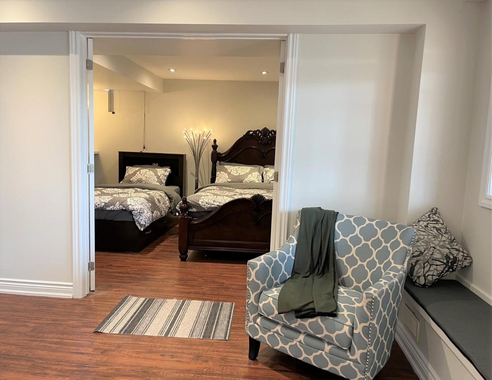 Cozy Lovely Ravine Facing Suite. Mississauga Bagian luar foto